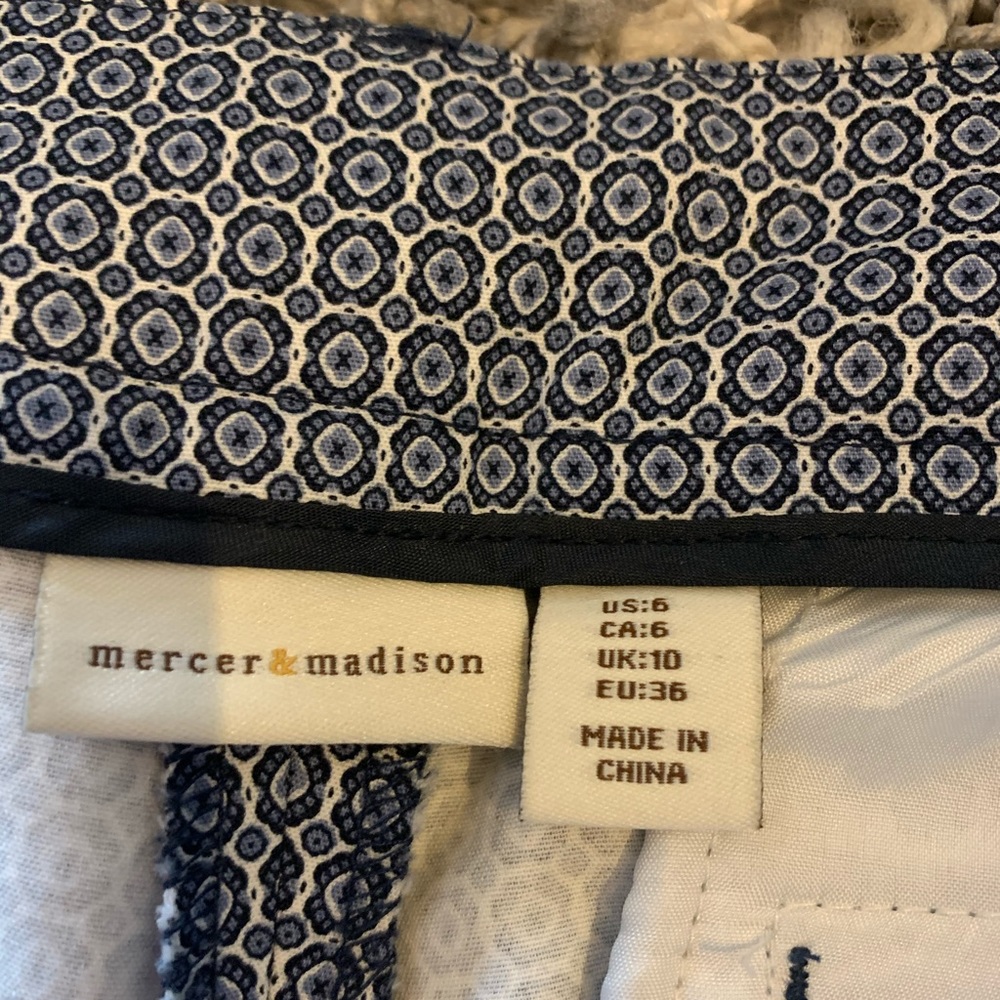 Pattern pants - Picture 3 of 3